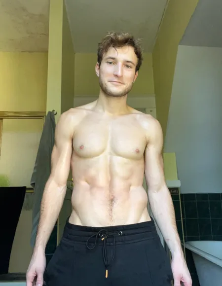 heftytestes profile photo