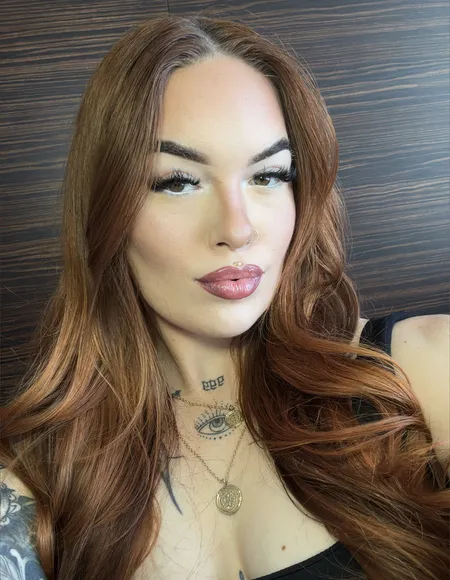 Thelatbarbie profile photo