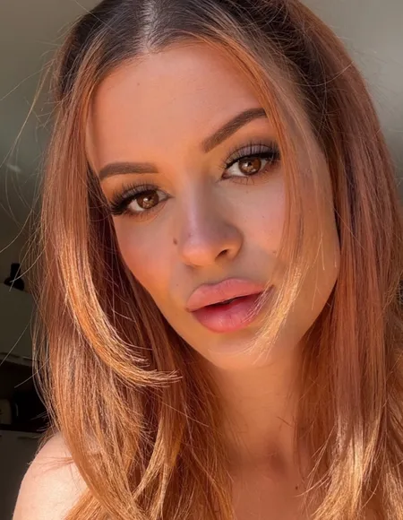 🩷 Mia 🩷 profile photo