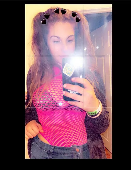 B profile photo