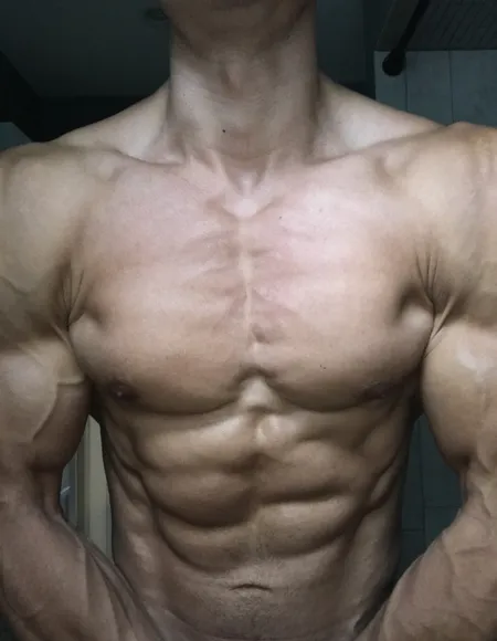Logan Lowe profile photo