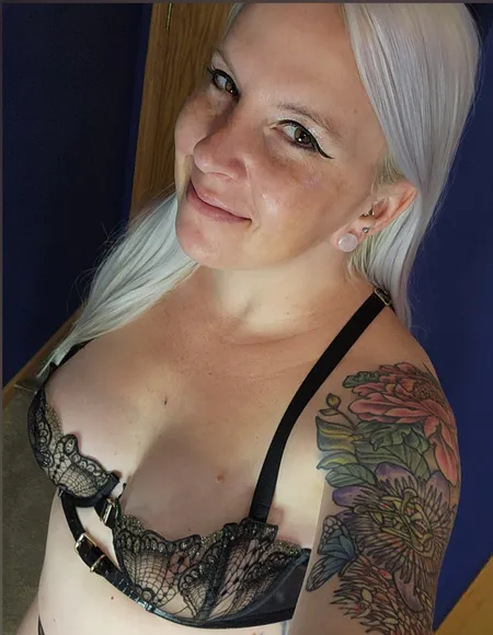 thesexyvee profile photo