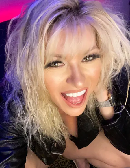 💋𝕋𝕙𝕖 𝕋𝕪𝕝𝕖𝕟𝕖 𝔹𝕦𝕔𝕜💋 profile photo