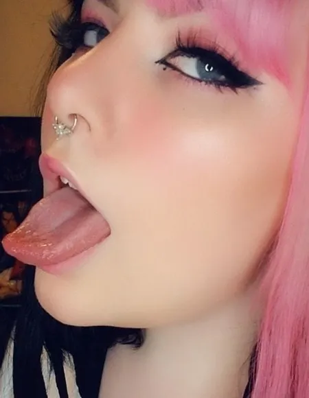 ThiccGhostGirl profile photo