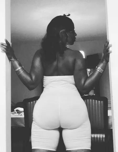 ThickCaramel profile photo
