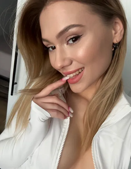 Tina Marcin💖👅 profile photo