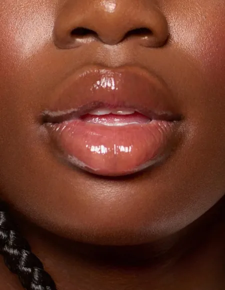 TINA #1 EBONY MODEL profile photo