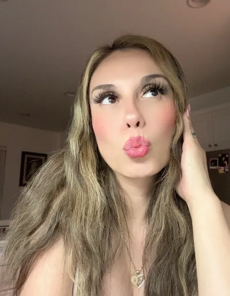 Tina Rose profile photo