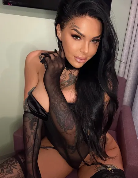 Vicky 💄 profile photo