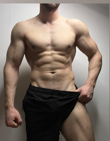 Tomzen23 profile photo