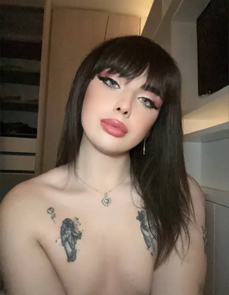 Mia Sky profile photo