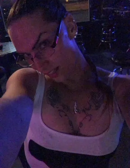 NikkieDickie profile photo
