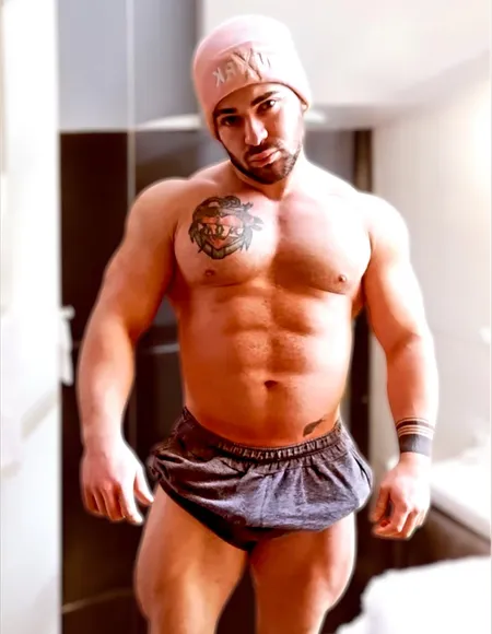 T🅾️R🅾️ 🐂 | Alpha Fitness Lover 💦🔥 profile photo