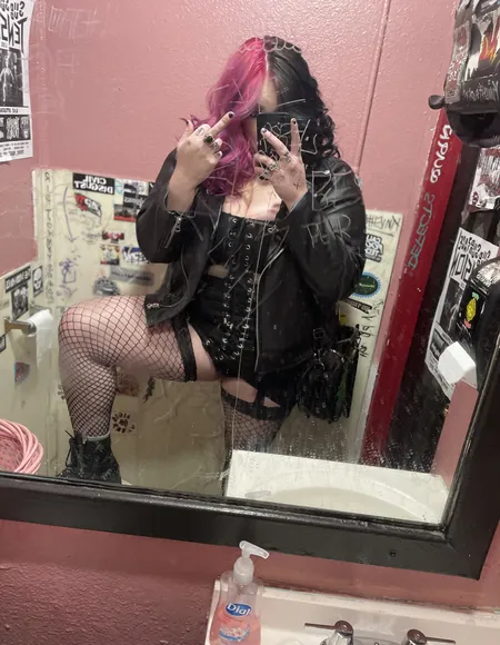 Spookybbdoll profile photo