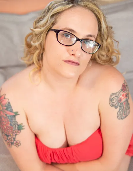 txhotwife84_free profile photo
