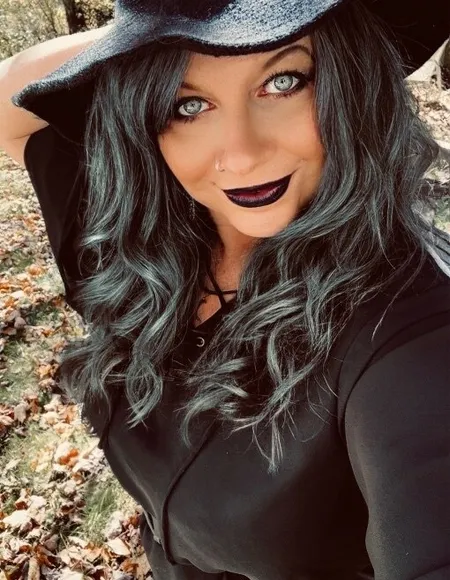 Witchy Woman 🧙‍♀️🪄💫🌙🌕🌙 profile photo