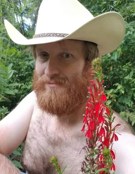 The SGG: Shirtless Ginger Gardener profile photo