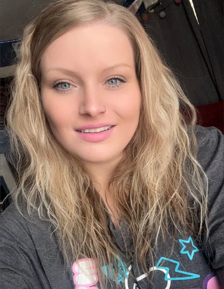 Crystal profile photo