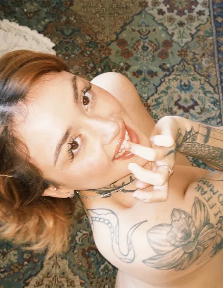 B ⭑.ᐟ profile photo