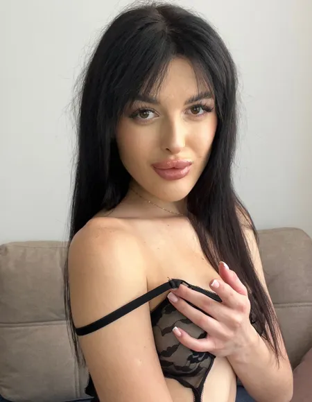 Unforgettable Uliana 🍭 profile photo