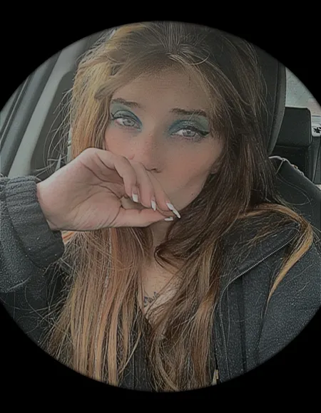 Violet Marks profile photo