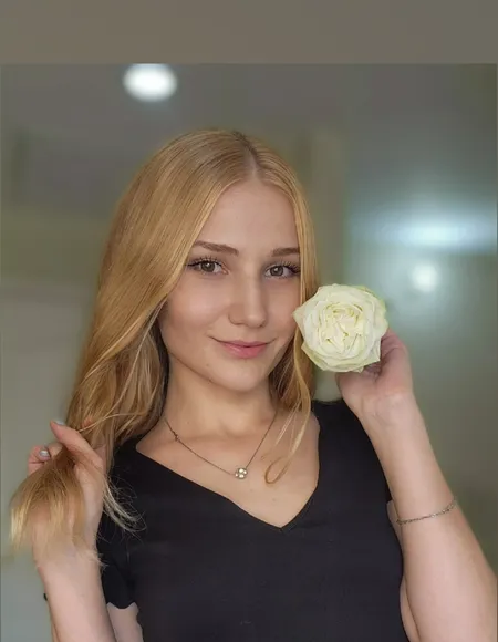 𝒱𝒶𝓃𝑒𝓈𝓈𝒶 𝒩𝑜𝓇𝒾𝓈𝓈  🌸 profile photo