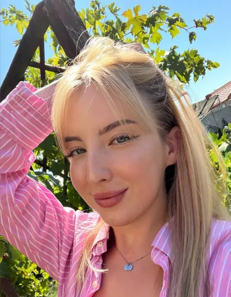 Vanessa🧸 profile photo
