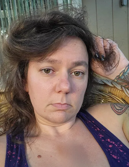 Vanessa is hairy! profile photo