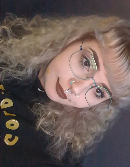 Venus fawn profile photo