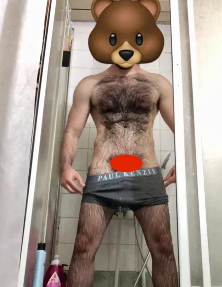 VeryHairyMan88 profile photo