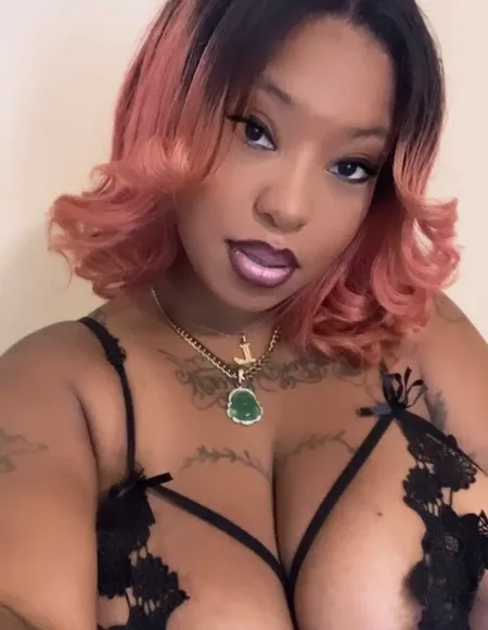 VicciEllis profile photo
