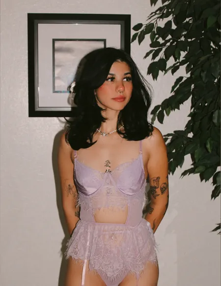 Velvet Vixen profile photo
