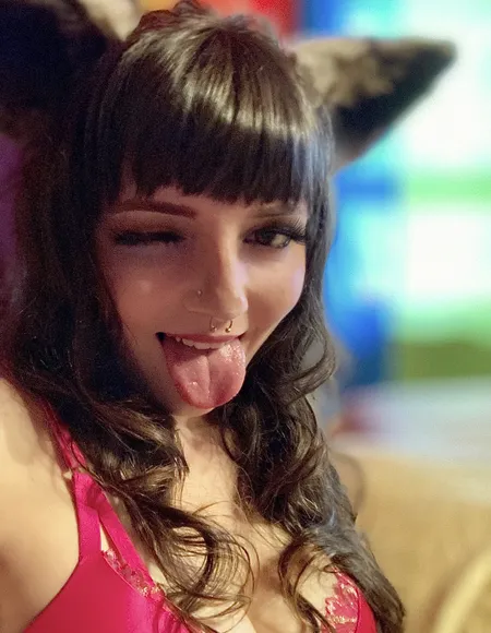 Violet profile photo