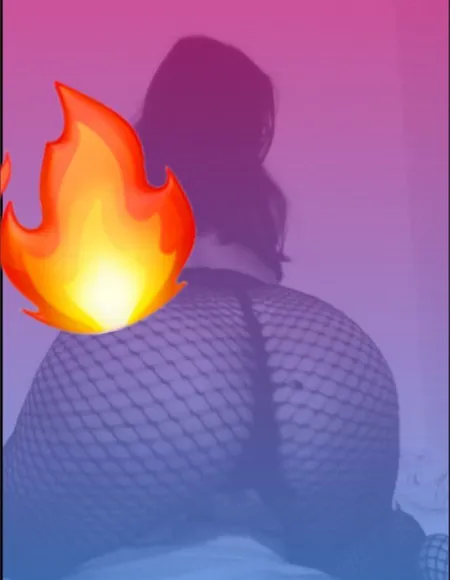 @Violettaa05 profile photo