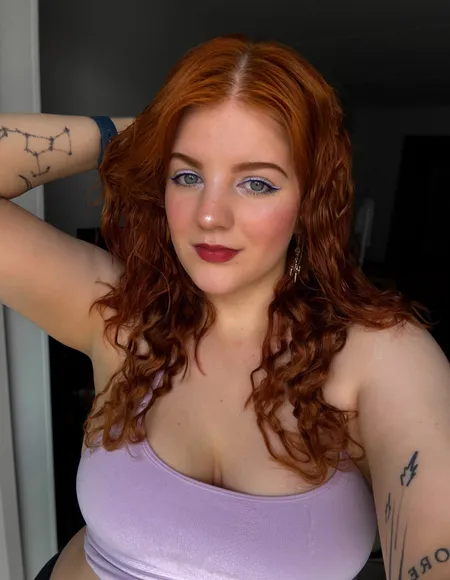 Violet 💜 profile photo