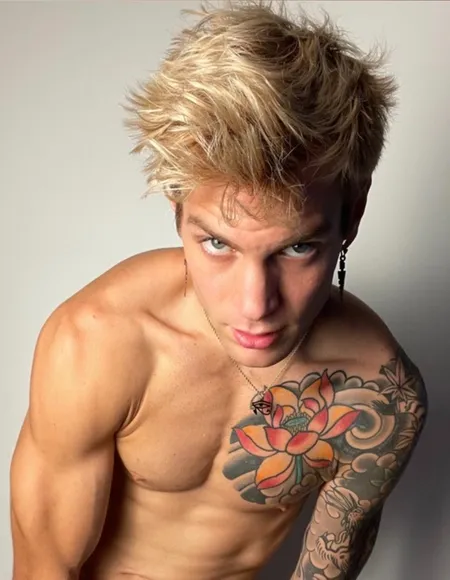 VooDaddy profile photo