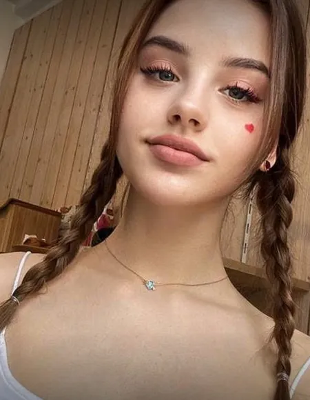 𝚆𝚘𝚗𝚍𝚎𝚛 𝙴𝚟𝚊♡ profile photo