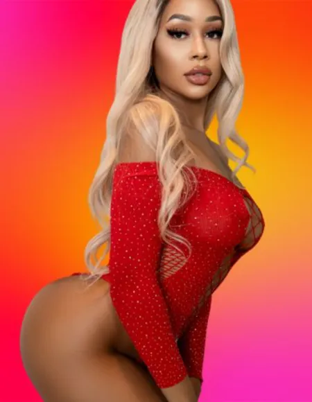 WowArielle profile photo