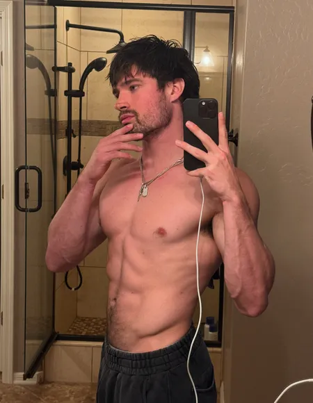 Wyatt Cushman profile photo
