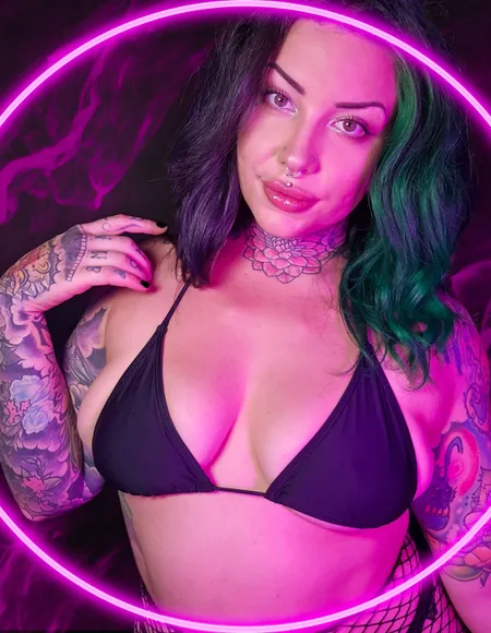 Dahlia Dee 🐙 profile photo