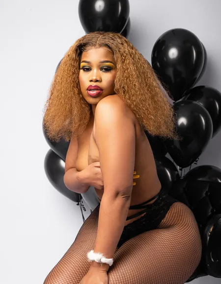 Xoli M profile photo