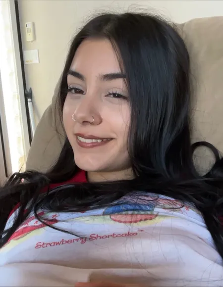 angel baby🙇🏻♀️ profile photo