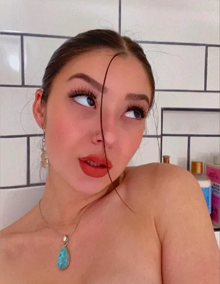 B r i t t a n y   R o s e profile photo