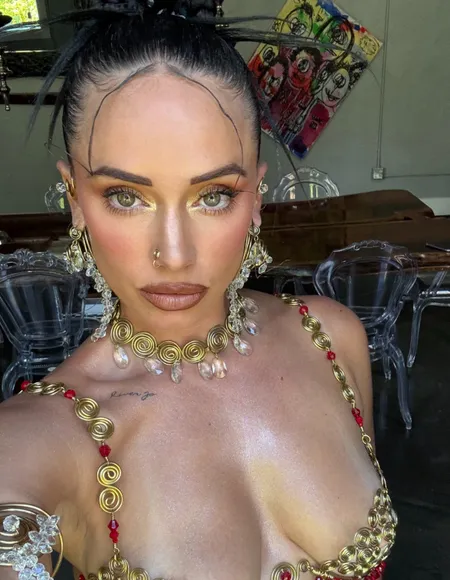 Yesjulz profile photo