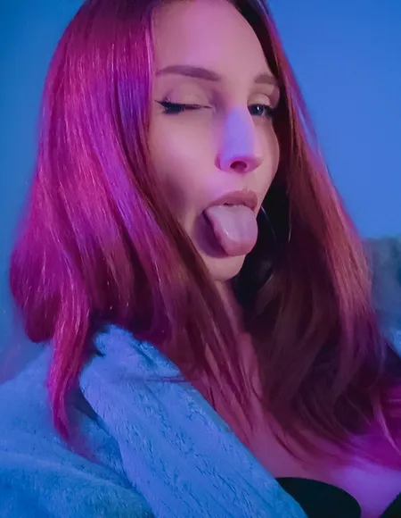 Ivy Lipps  🔥 profile photo