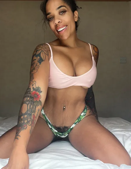 Your Bush Queen 🌳 profile photo