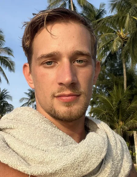Mars profile photo