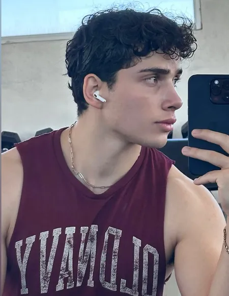 Alex profile photo