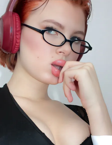 Zoe Kawai Fox โโฟโ profile photo